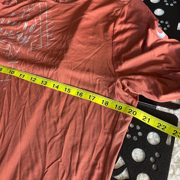 Nike Dri-FIT Long Sleeve Shirt M Rust Orange | Lightweight Athletic Top - Picture 8 of 9